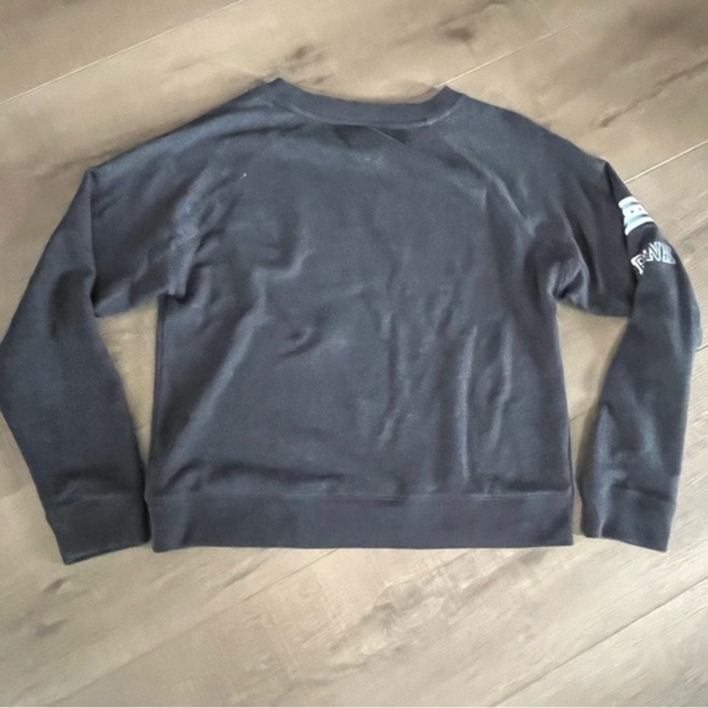 Victoria's Secret Small Pink Chicago Silver Sequin LS Gray Top Chi Town Pullover - Picture 7 of 10